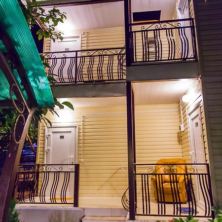 Primorie Guest House トゥサンドリプシュ エクステリア 写真